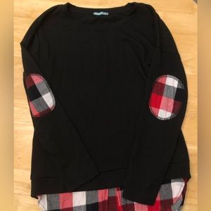 Black, casual top with layered look, red/white plaid